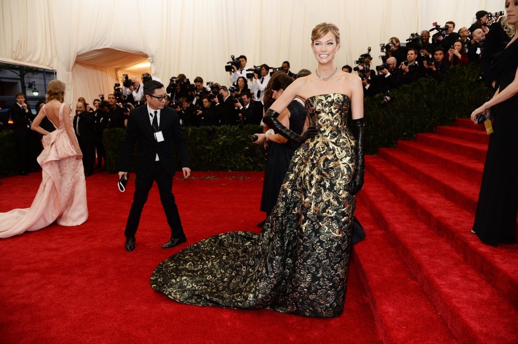 "Charles James: Beyond Fashion" Costume Institute Gala - Arrivals