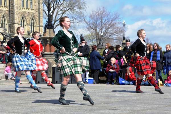 Happy International Tartan Day 2014 HD Images, Greetings, Wallpapers ...