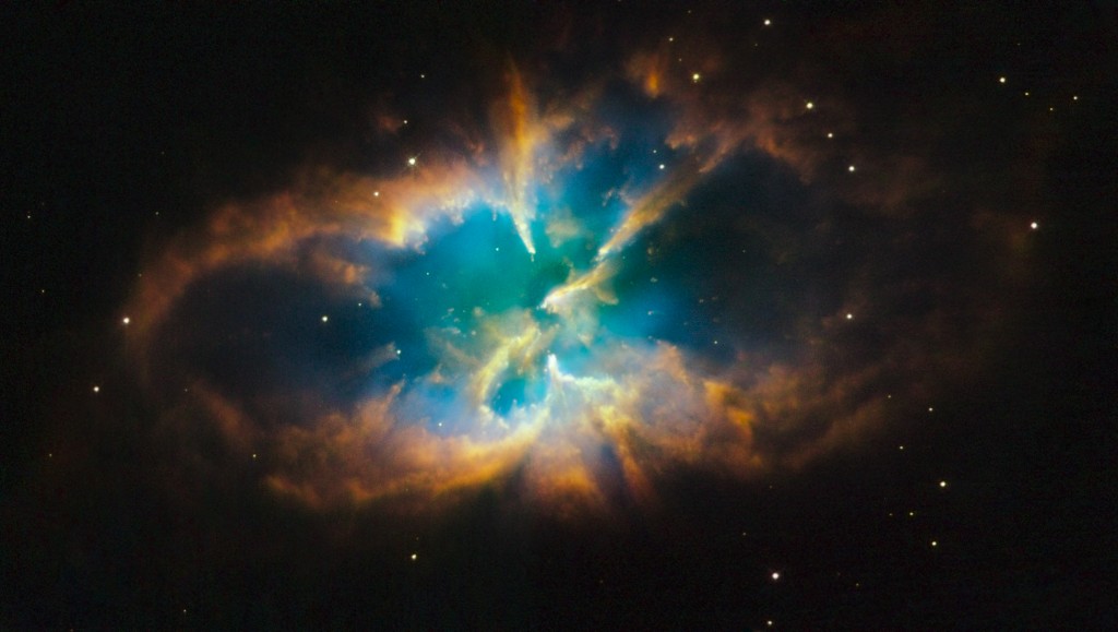 Planetary Nebula NGC 2818, Hubble Space Telescope